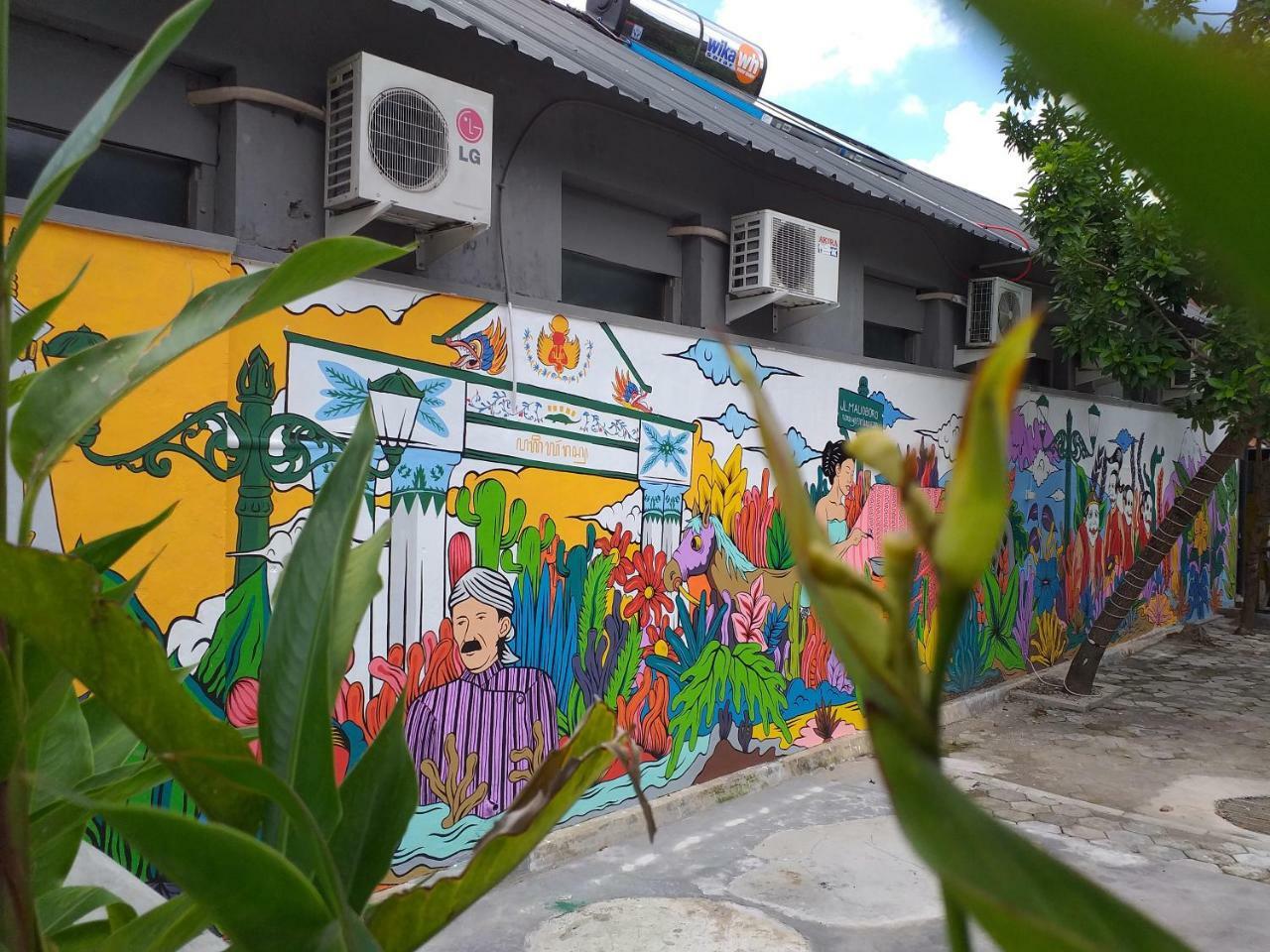 Home Addicts Hostel Yogyakarta Exterior photo
