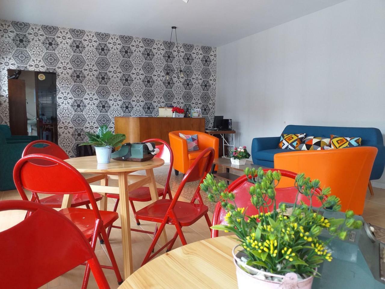 Home Addicts Hostel Yogyakarta Exterior photo